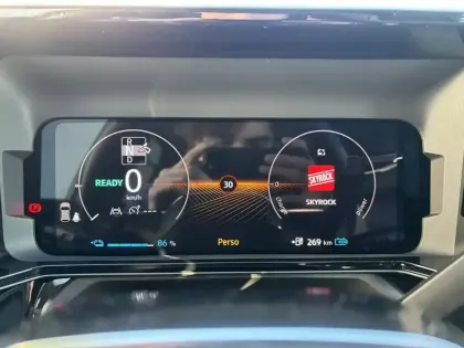 Photo 17 Nissan Micra Electrique 52kWh 150ch