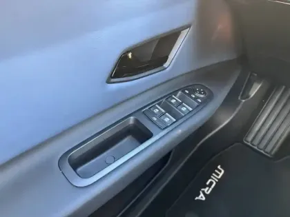 Photo 24 Nissan Micra Electrique 52kWh 150ch