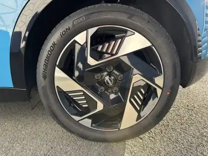 Photo 8 Nissan Micra Electrique 52kWh 150ch