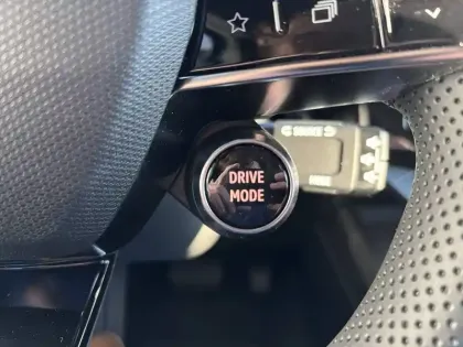 Photo 20 Nissan Micra Electrique 52kWh 150ch