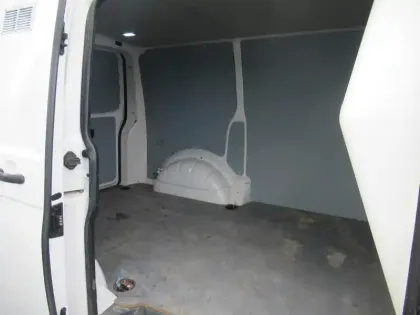 Photo 18 Volkswagen Transporter  6.1 VAN L1H1 2.0 TDI 150 BVM6 4MOTION