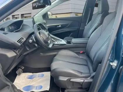 Photo 8 Peugeot 3008  PureTech 130ch S&S EAT8