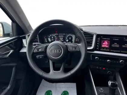 Photo 33 Audi A1  Sportback 30 TFSI 116 ch S tronic 7