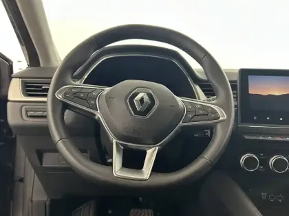 Photo 50 Renault Captur  E-Tech Plug-in 160