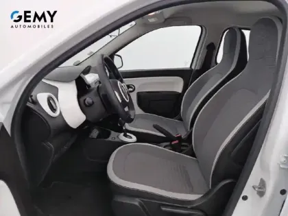 Photo 8 Renault Twingo  III Achat Intégral - 21