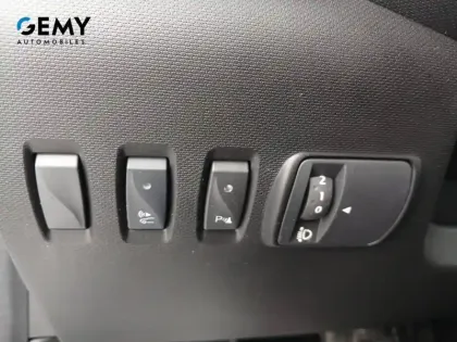 Photo 16 Renault Twingo  III Achat Intégral - 21