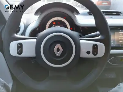 Photo 13 Renault Twingo  III Achat Intégral - 21