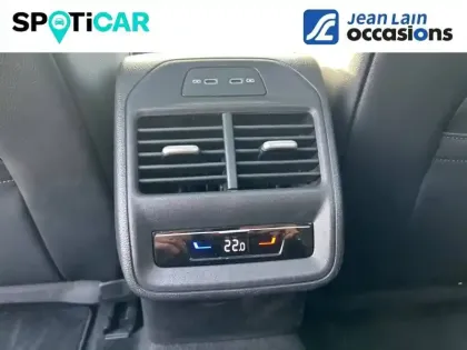 Photo 30 Volkswagen Passat  1.5 eTSI OPF 150 DSG7