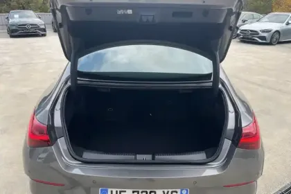 Photo 8 Mercedes CLA  Coupé 250 e Hybrid EQ 8G-DCT