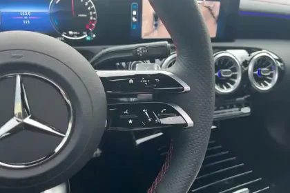 Photo 18 Mercedes CLA  Coupé 250 e Hybrid EQ 8G-DCT