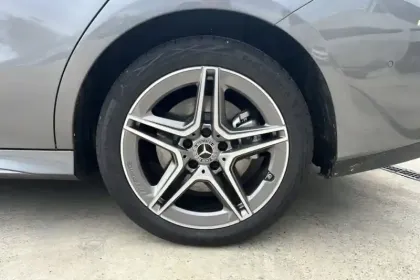 Photo 12 Mercedes CLA  Coupé 250 e Hybrid EQ 8G-DCT