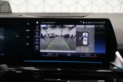 Photo 16 BMW Serie 2 Active Tourer 220i 170 ch DKG7