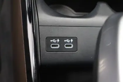 Photo 30 BMW Serie 2 Active Tourer 220i 170 ch DKG7