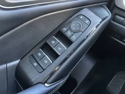 Photo 27 Nissan Qashqai  Mild Hybrid 140 ch