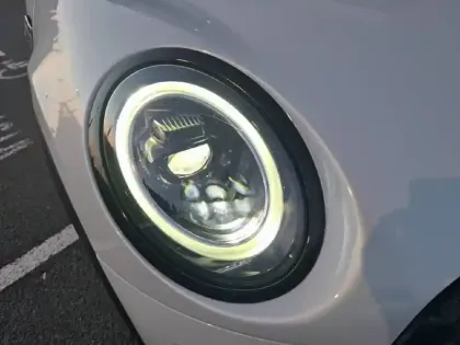 Photo 8 Mini Mini Hatch 3 Portes Cooper SE 184 ch