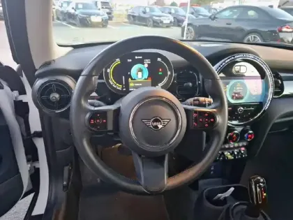 Photo 5 Mini Mini Hatch 3 Portes Cooper SE 184 ch