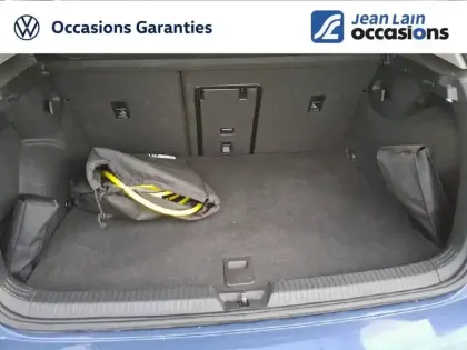 Photo 13 Volkswagen Golf  1.5 eHybrid 204 DSG6