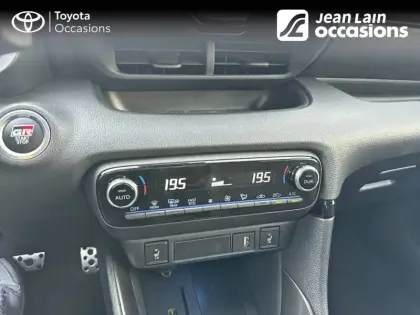 Photo 13 Toyota Yaris  Hybride 116h