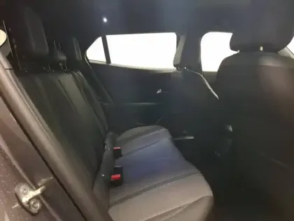 Photo 36 Peugeot 2008  PureTech 130 S&S EAT8