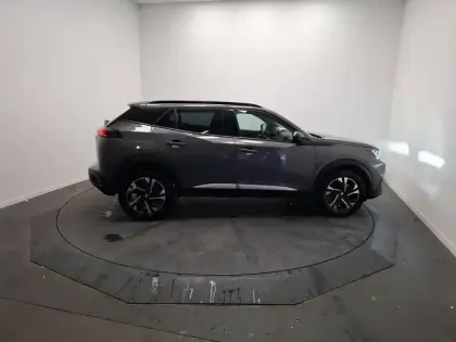 Photo 5 Peugeot 2008  PureTech 130 S&S EAT8