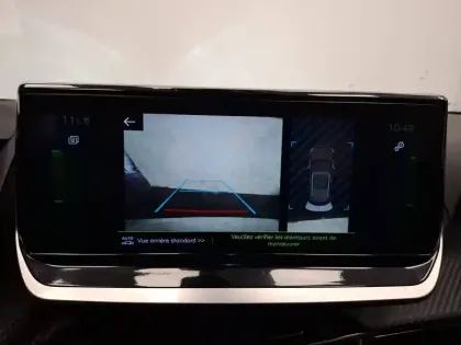 Photo 20 Peugeot 2008  PureTech 130 S&S EAT8