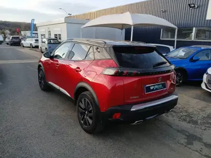 Photo 6 Peugeot 2008  PureTech 130 S&S EAT8