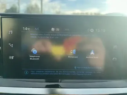 Photo 28 Peugeot 2008  PureTech 130 S&S EAT8