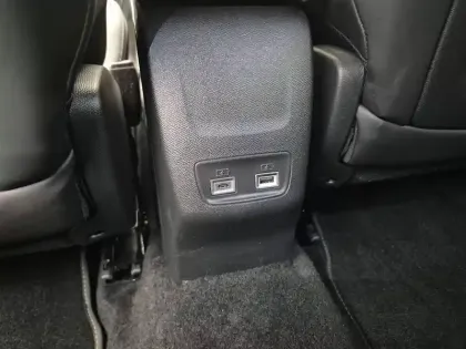 Photo 20 Peugeot 2008  BlueHDi 130 S&S EAT8