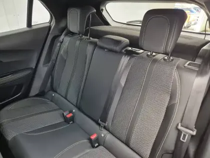 Photo 9 Peugeot 2008  BlueHDi 130 S&S EAT8