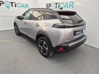 Photo 6 Peugeot 2008  BlueHDi 130 S&S EAT8