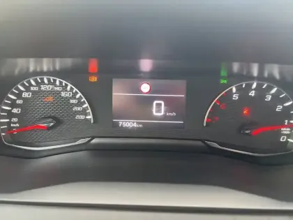 Photo 12 Peugeot 208  PureTech 100 S&S BVM6