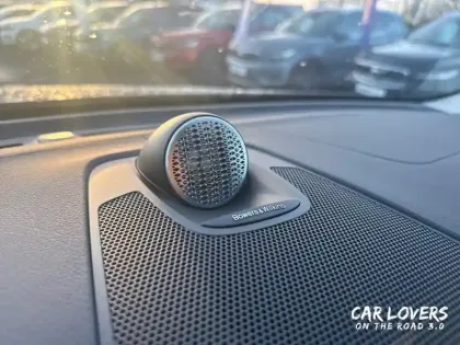 Photo 31 Volvo Xc60  T6 AWD Hybride rechargeable 253 ch+145 ch Geartronic 8