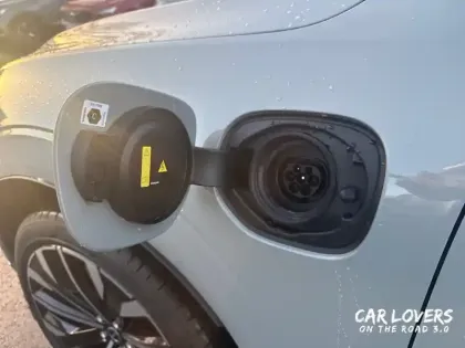 Photo 26 Volvo Xc60  T6 AWD Hybride rechargeable 253 ch+145 ch Geartronic 8