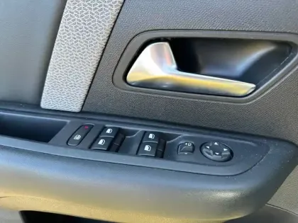 Photo 20 Citroën C4  PureTech 130 S&S EAT8