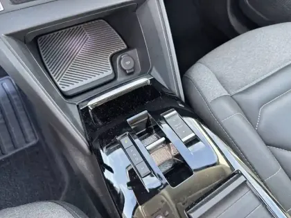 Photo 13 Citroën C4  PureTech 130 S&S EAT8