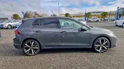 Photo 5 Volkswagen Golf  1.5 eHybrid 204 DSG6