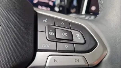 Photo 11 Volkswagen Golf  1.5 eHybrid 204 DSG6