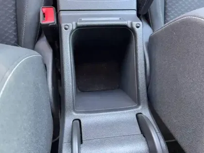 Photo 29 Volkswagen Golf  2.0 TDI SCR 116 DSG7