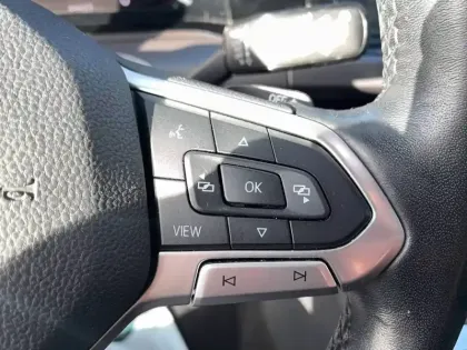 Photo 16 Volkswagen Golf  2.0 TDI SCR 116 DSG7