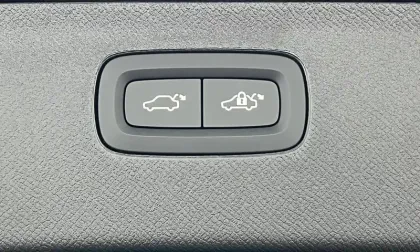 Photo 16 Volvo Xc90  T8 AWD Hybride Rechargeable 455 ch Geartronic 8 7pl