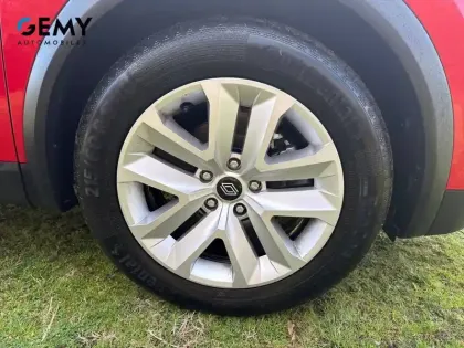 Photo 12 Renault Captur  E-Tech full hybrid 145 ch