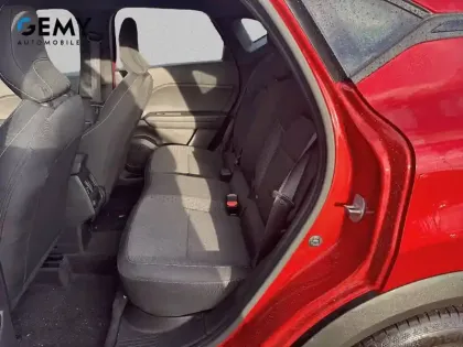 Photo 63 Renault Captur  E-Tech full hybrid 145 ch