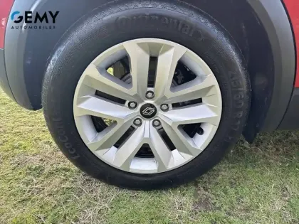 Photo 40 Renault Captur  E-Tech full hybrid 145 ch