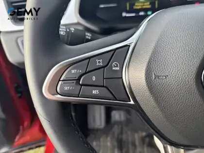 Photo 17 Renault Captur  E-Tech full hybrid 145 ch