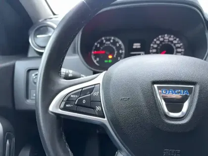 Photo 67 Dacia Duster  ECO-G 100 4x2