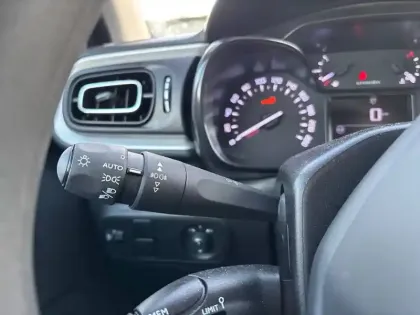 Photo 17 Citroën C3  PureTech 83 S&S BVM5