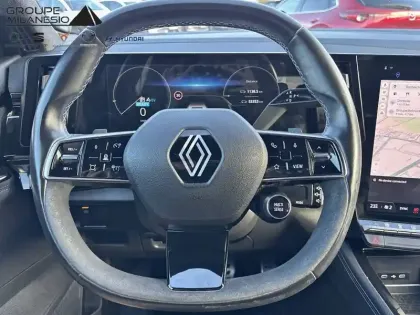 Photo 22 Renault Austral  E-Tech hybrid 200