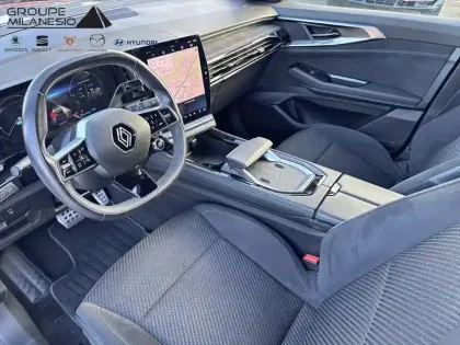 Photo 12 Renault Austral  E-Tech hybrid 200