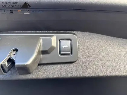 Photo 18 Renault Austral  E-Tech hybrid 200