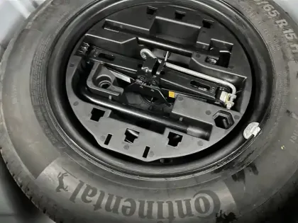 Photo 35 Renault Clio Gén. V (BJA) Ph1 NG Equilibre 5